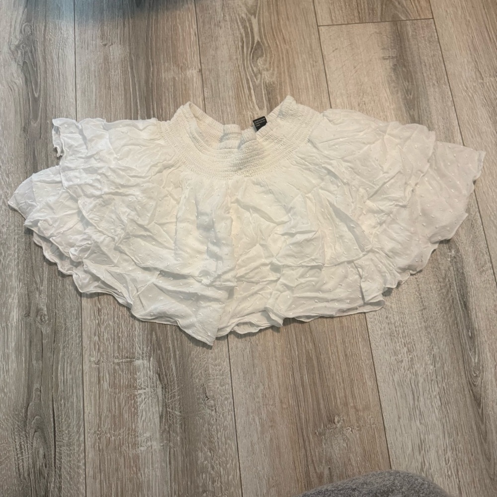 FOREVER 21 White Ruffled Skirt